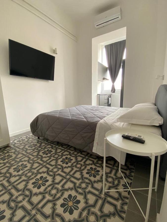 Bari Landlord 242 - Central Station Apartments エクステリア 写真
