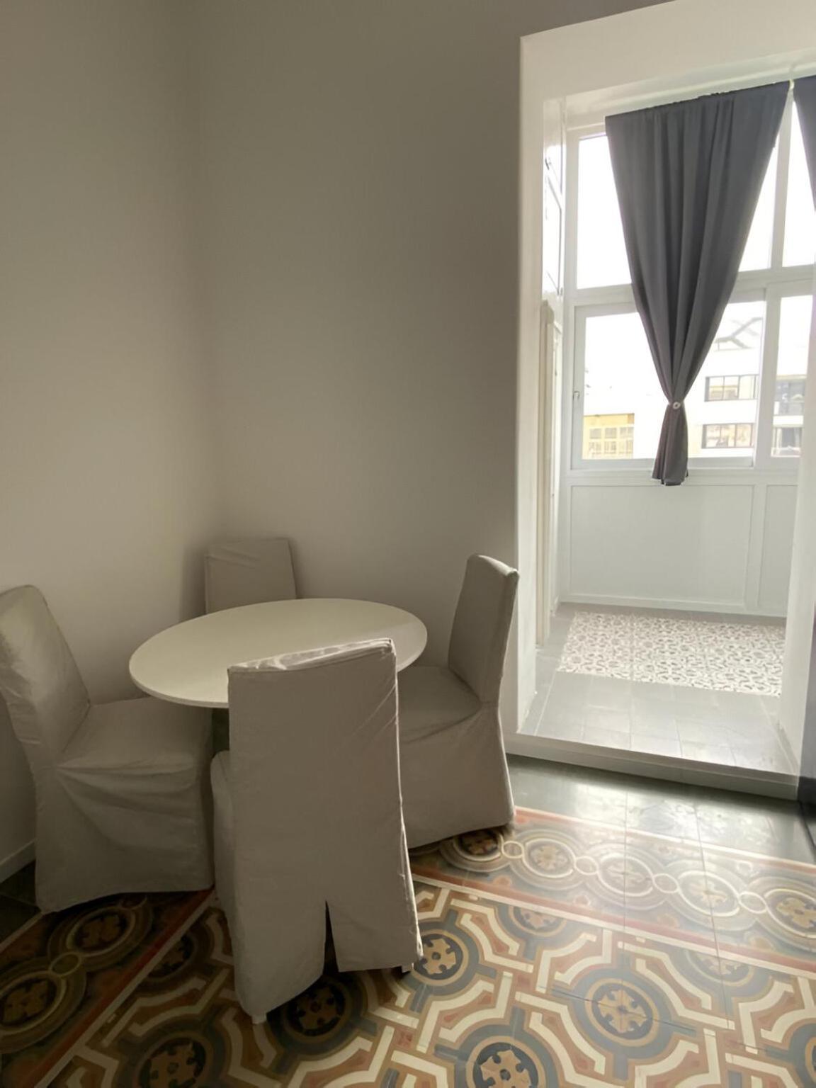 Bari Landlord 242 - Central Station Apartments エクステリア 写真