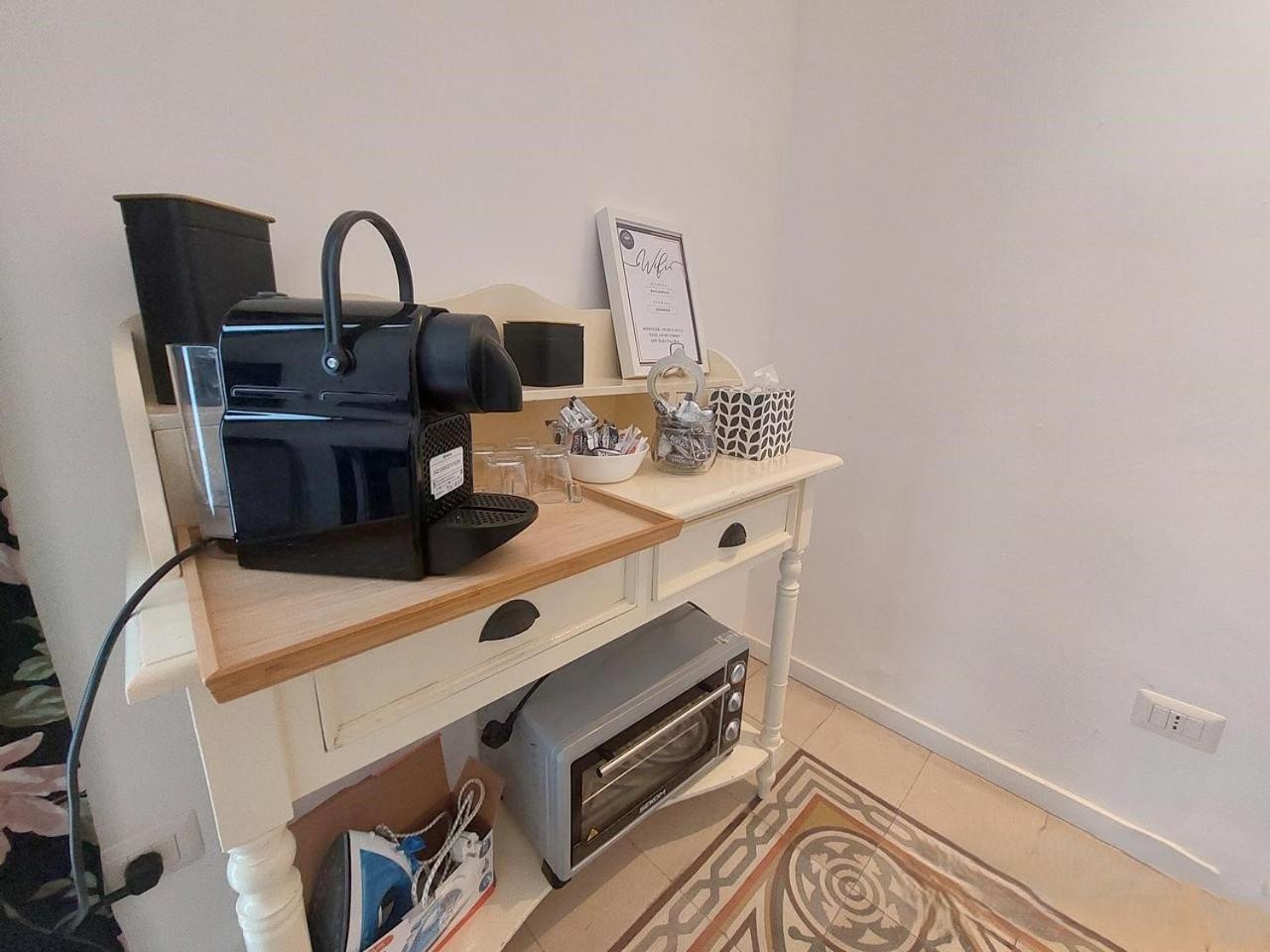 Bari Landlord 242 - Central Station Apartments エクステリア 写真